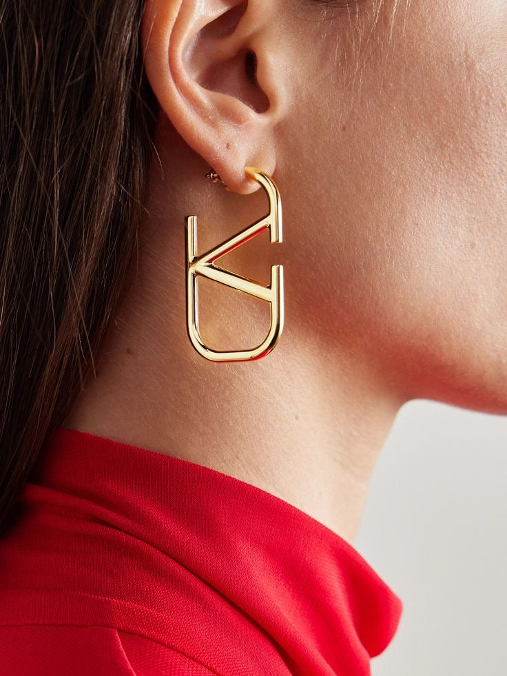 V EARRINGS